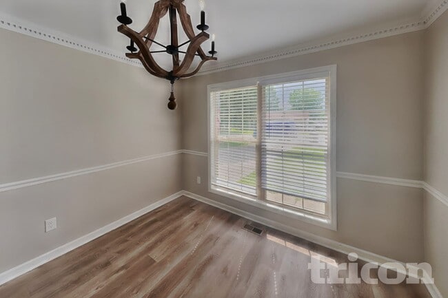Building Photo - 6009 Plateau Ct