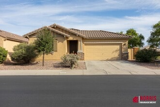 Building Photo - 1554 E Palo Verde Dr