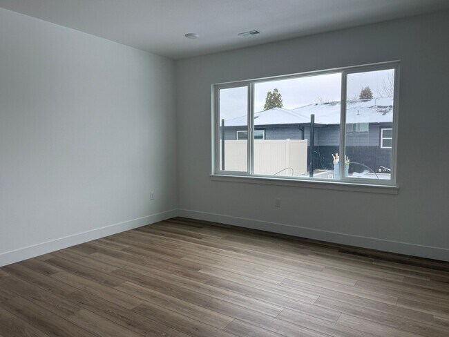 Foto del edificio - 2519 Arnold Ln