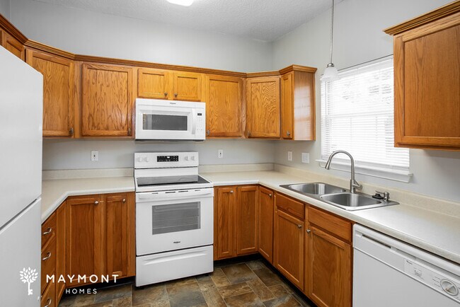 Foto del edificio - 6039 Shining Oak Ln