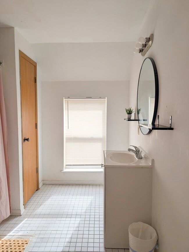 Foto del edificio - 2148 N 29th St