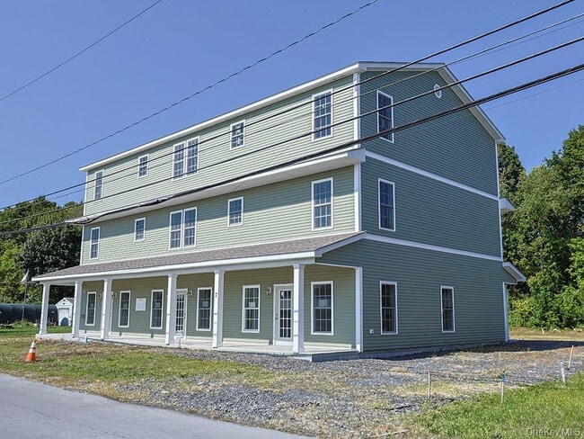 Building Photo - 7 Greycourt Ave