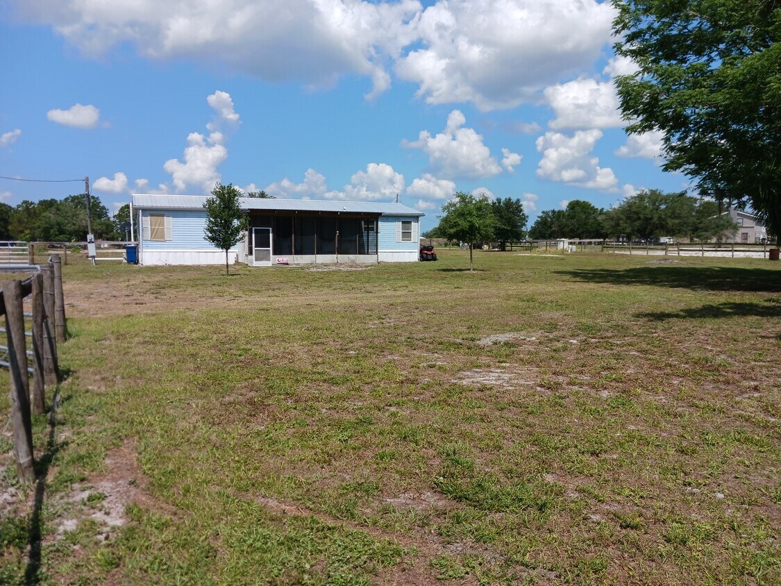 Primary Photo - 11060 Revell Rd