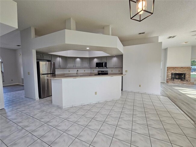 Building Photo - 6506 Canterlea Dr