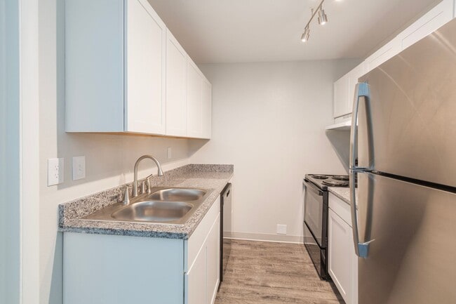 Interior Photo - Kenton Place