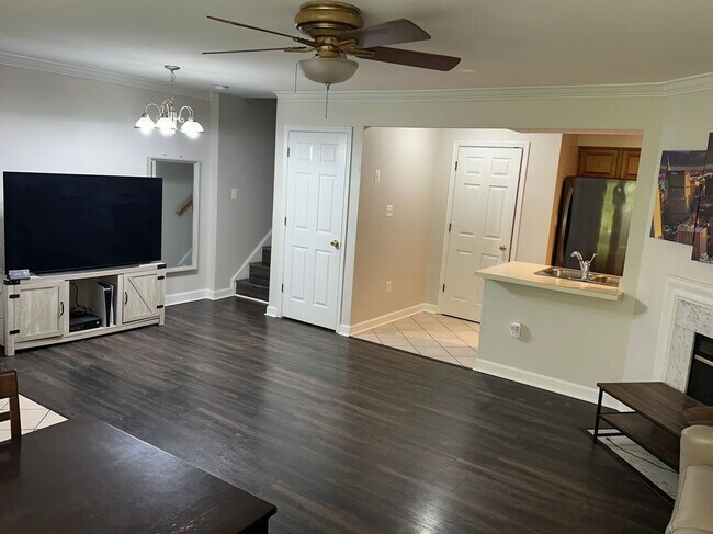 Foto del edificio - 3829 Salemway Ct