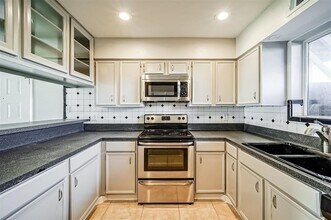 Building Photo - 4747 E NASA Pkwy