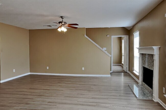 Building Photo - 2807 Burgess Hill Ct