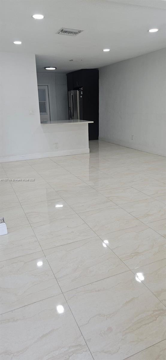 Foto del edificio - 9748 Little River Dr