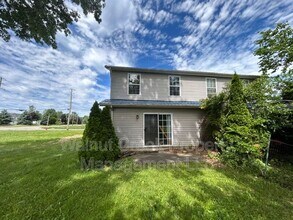 Building Photo - 3115-3117 Surf Ave