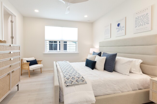 Building Photo - 8651 Sand dollar Dr