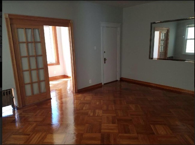 Building Photo - 1049 Bay Ridge Pky