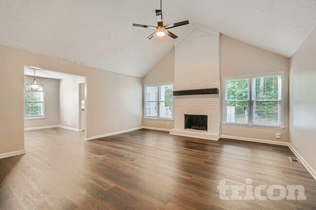 Foto del edificio - 985 Brookmont Dr S W