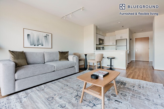 Building Photo - 2500 Clarendon Blvd