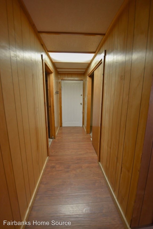 Building Photo - 5 br, 3 bath House - 120 Sunrise Dr.
