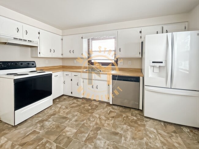 Foto del edificio - 1433 Baumgart Rd