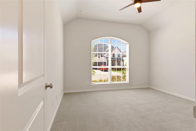 Foto del edificio - 549 Cedarwood St