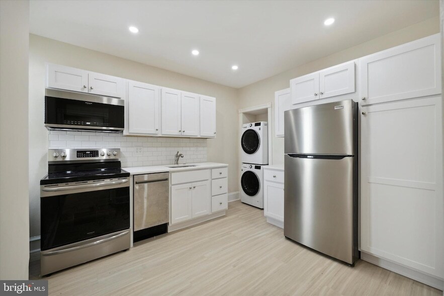 Photo - 2308 E Allegheny Avenue Unit 2