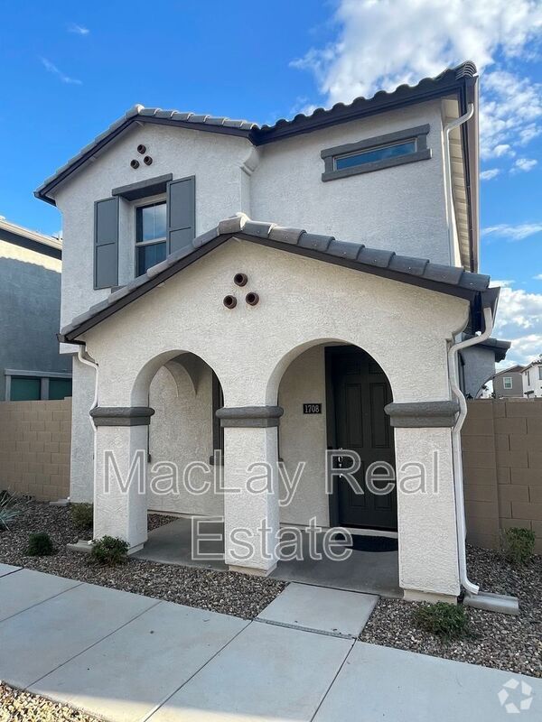 Building Photo - 1708 S 82nd Way