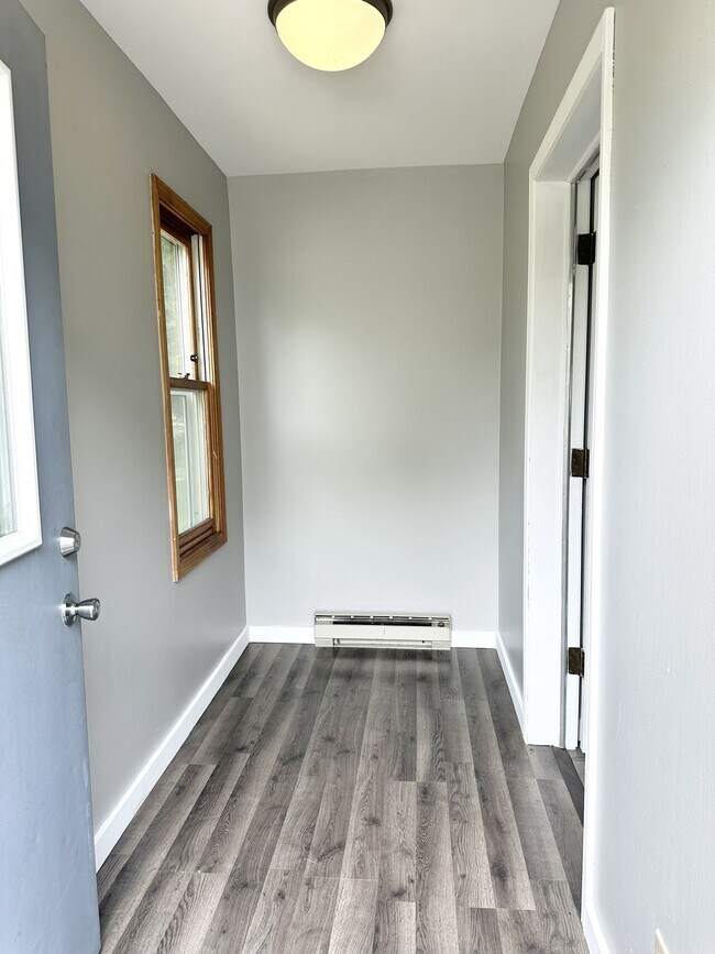 Building Photo - 2505 Dahle St.