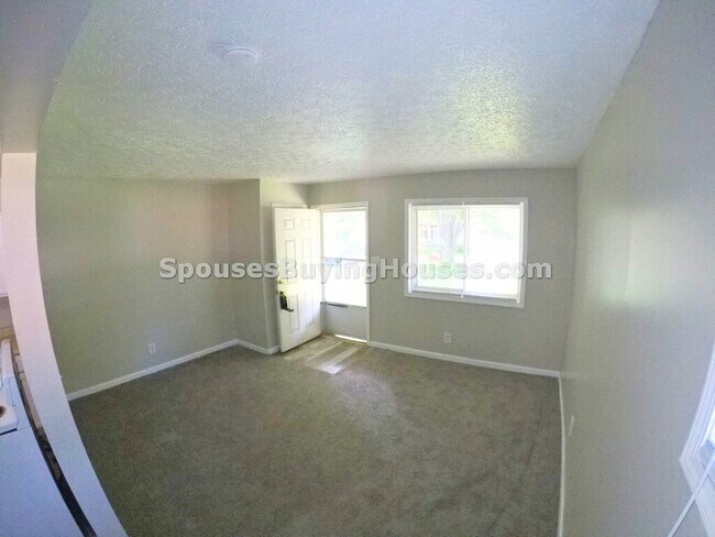 Foto del edificio - 3822-3824 Aloda St