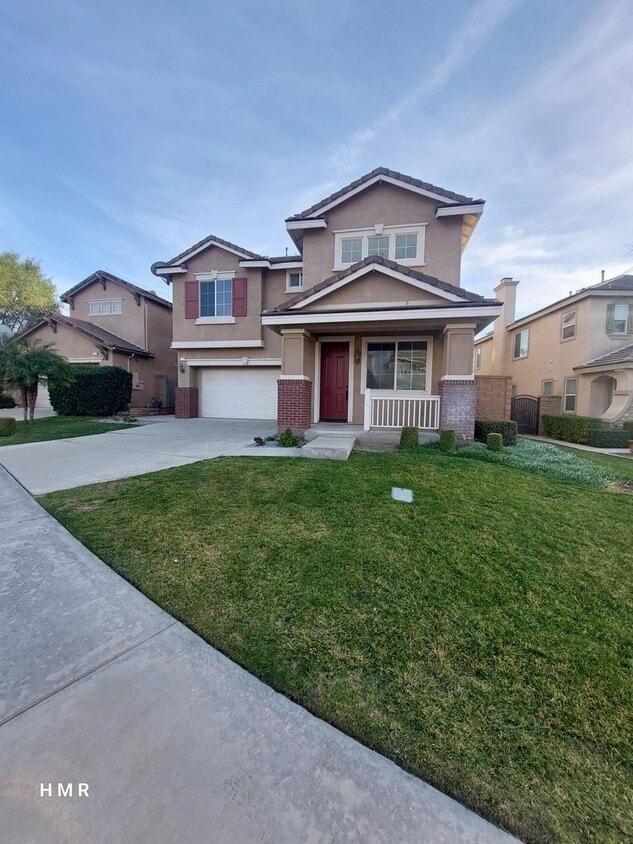 Primary Photo - Stunning Two-Story Home with 4 Bedrooms an...