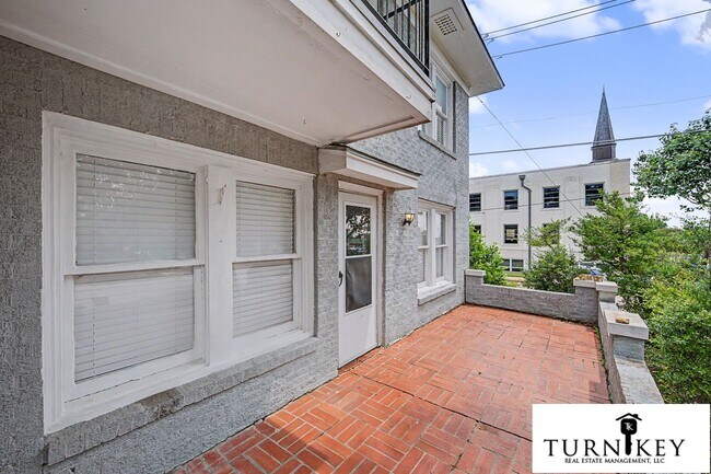 Foto del edificio - Spacious 2BR/2BA on the Bricks — Walk to Lucile's & the Cultural District