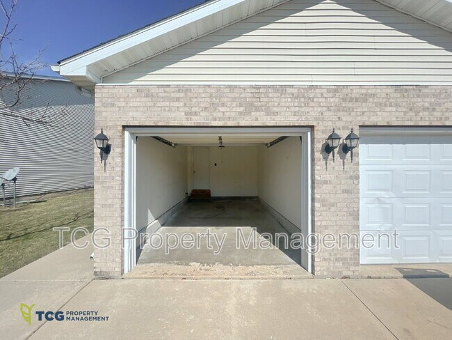 Foto del edificio - 1407 Adams St