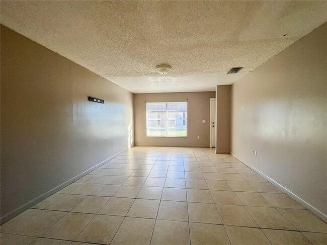 Building Photo - 944 Buccaneer Dr
