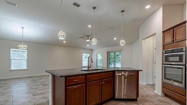 Building Photo - 12410 Whitmore Oaks Dr