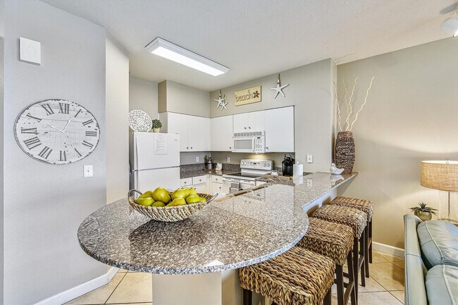 Building Photo - 104 Gulfside Ct