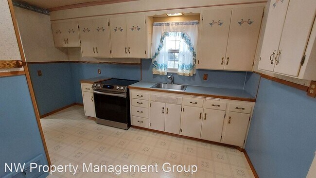 Building Photo - 2 br, 1 bath House - 1611 16th Street