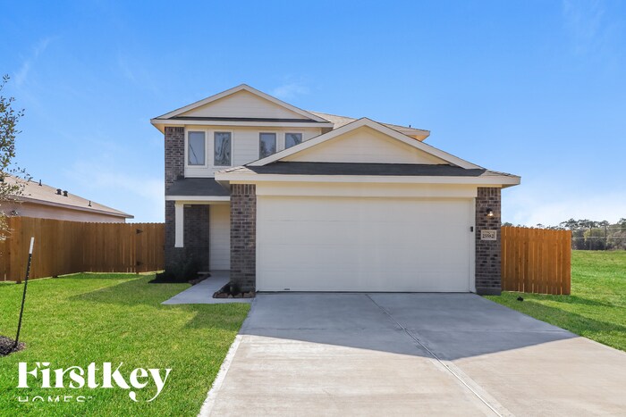 Foto principal - 25582 Roy Rogers Rd