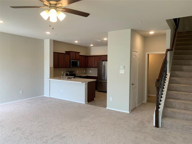 Foto del edificio - 2228 Greystone Dr