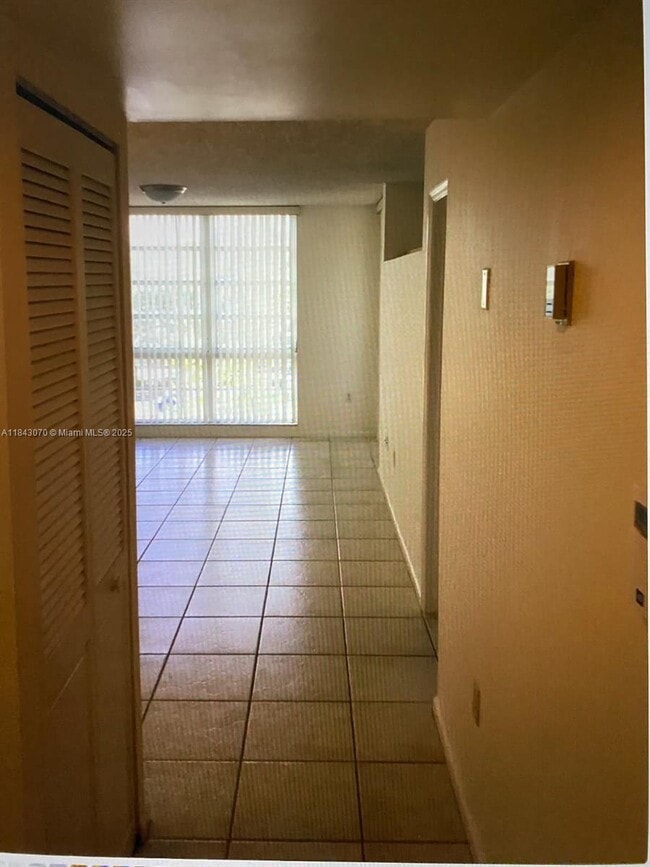 Building Photo - 1280 S Alhambra Cir