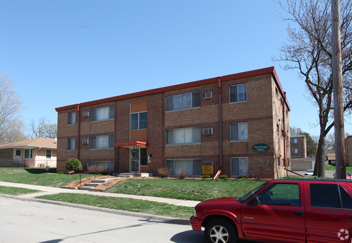 Foto del edificio - 1841 Ulysses St NE