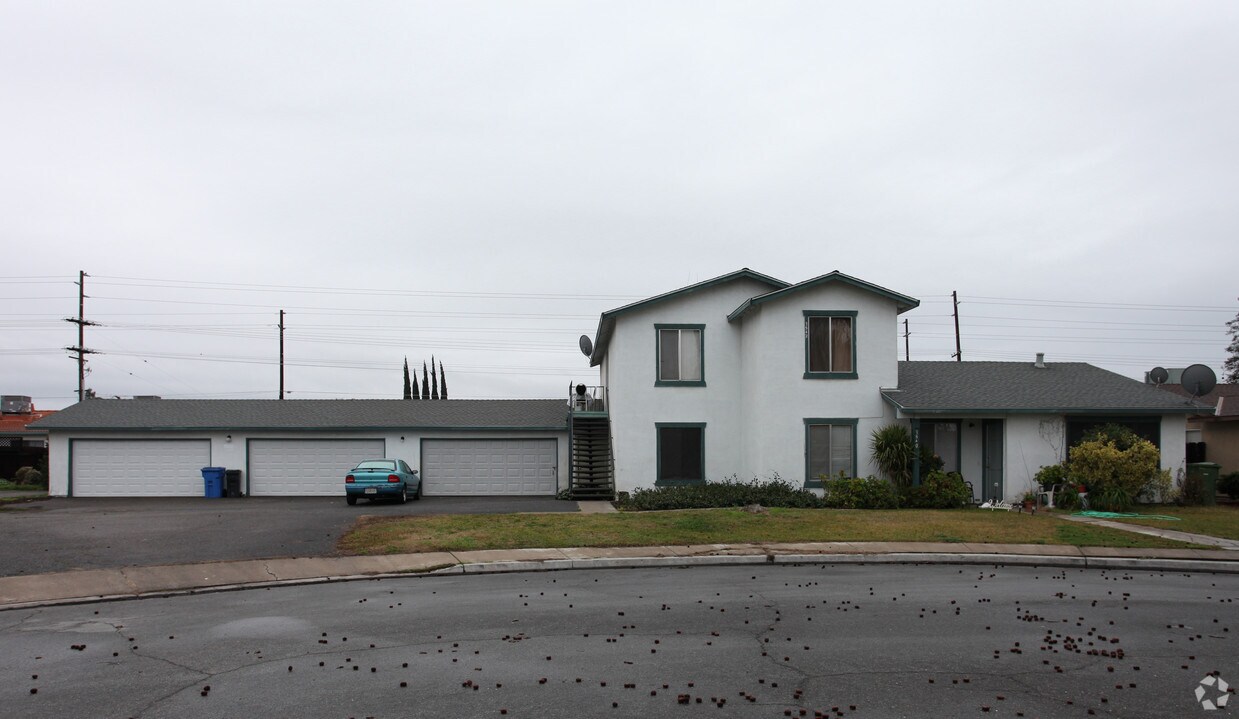 Foto del edificio - 3542 Glenville Ct