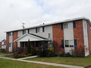 Building Photo - 9755 8th St