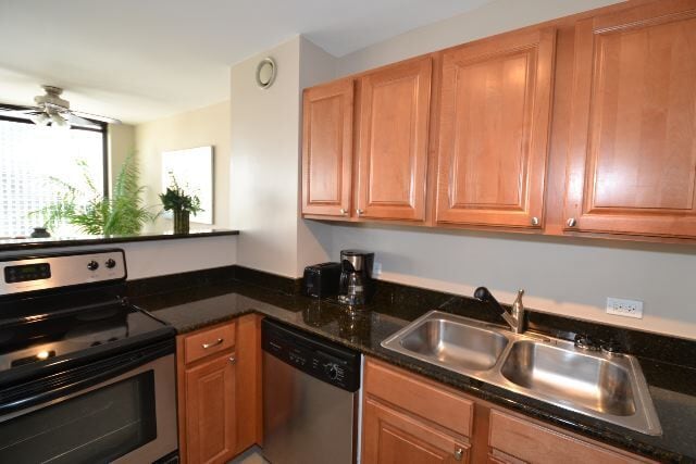 Foto del edificio - 4334 N Hazel St