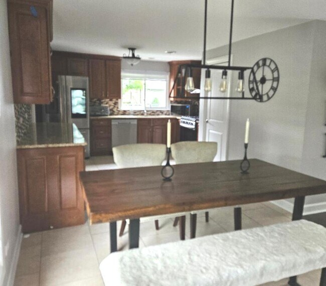 Foto del edificio - 111 Westover Ln