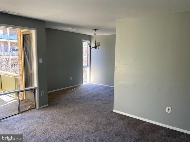 Building Photo - 7145 Donnell Pl