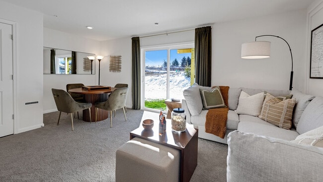 Building Photo - 8343 Alexander Ct