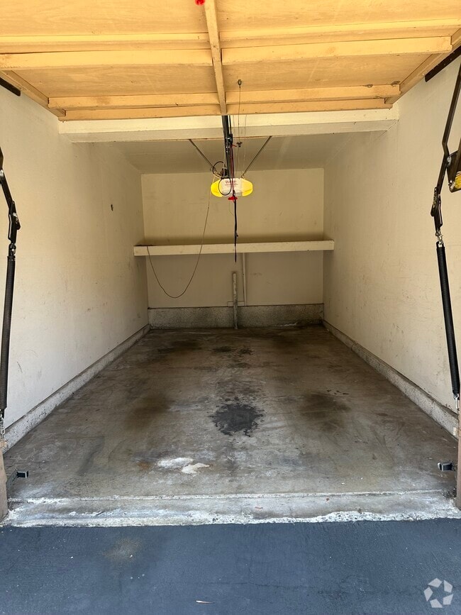 Mandevilla Condominiums Apartments for Rent Tustin, CA 54 Rentals