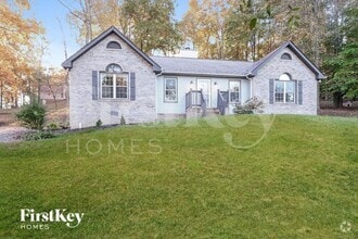 Building Photo - 802 Red Hollow Dr