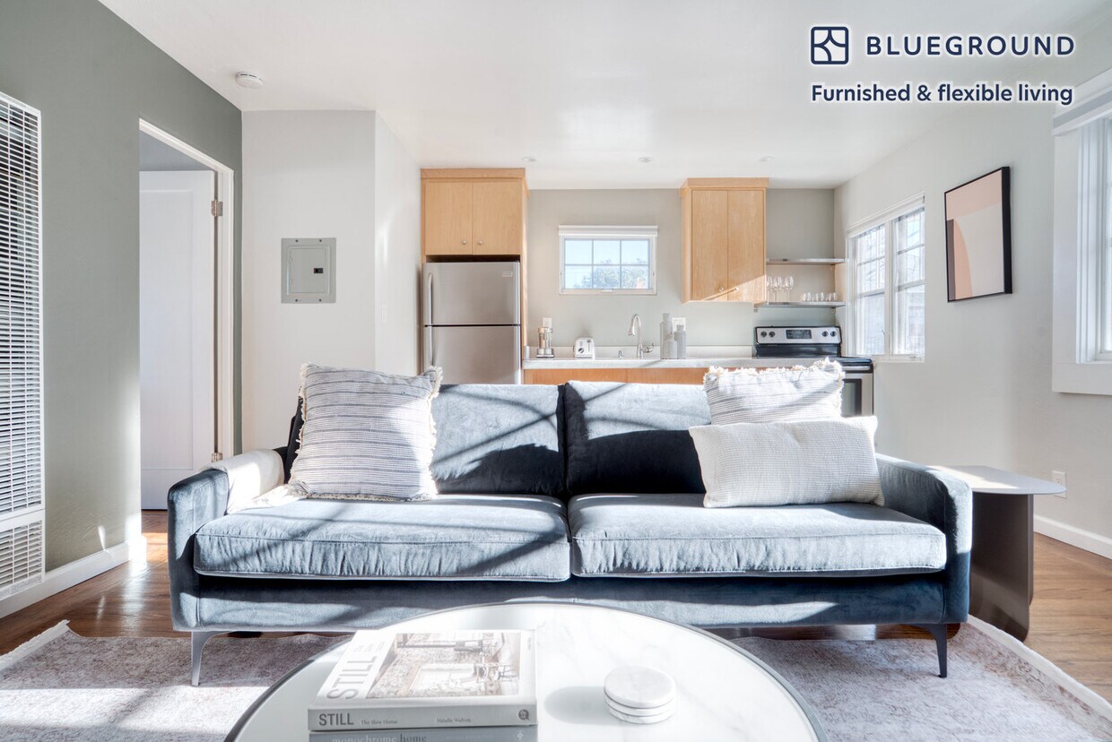 Foto principal - 331 Hawthorne Ave