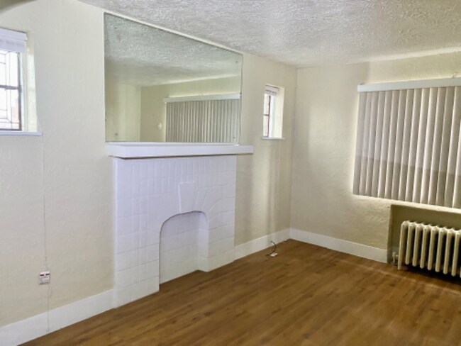 Building Photo - 59 Ralston Pl