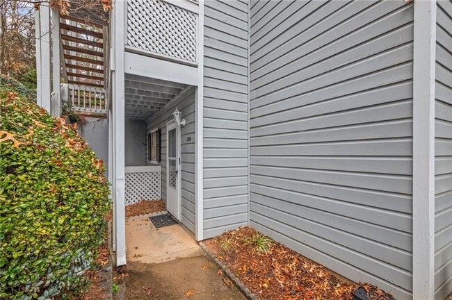 Building Photo - 1306 Natchez Trace