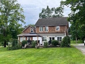 Building Photo - 1710 NY-300