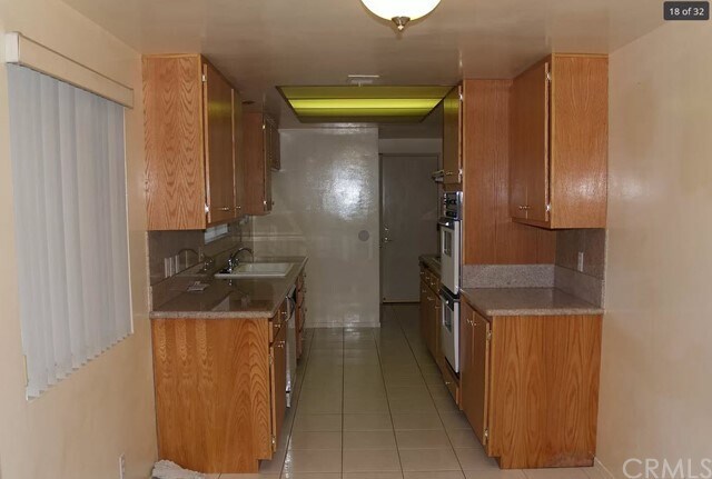Building Photo - 1042 Leandra Ln