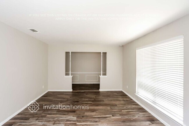 Foto del edificio - 2617 Natalie Dr